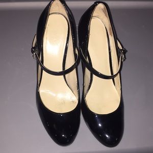 Nine West patent leather black heels